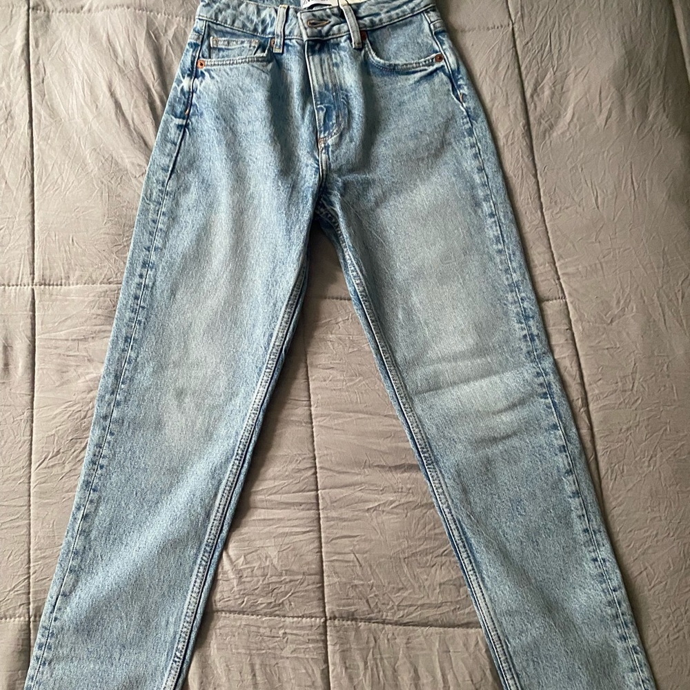 Zara Jeans